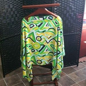 NWOT WHITE HOT TRENDS SIZE 1XL OPEN SHOULDER DRESS COVER UP/BUTTERFLY TOP.